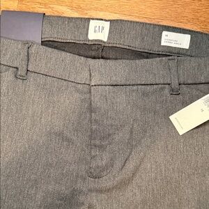 GAP Woman’s Charcoal Chinos